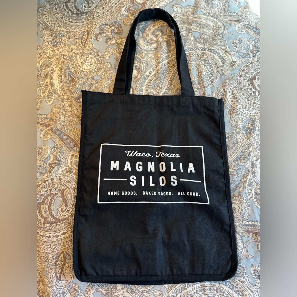 Joanna Gaines Magnolia Silos Large Tote Bag Waco Texas BLACK